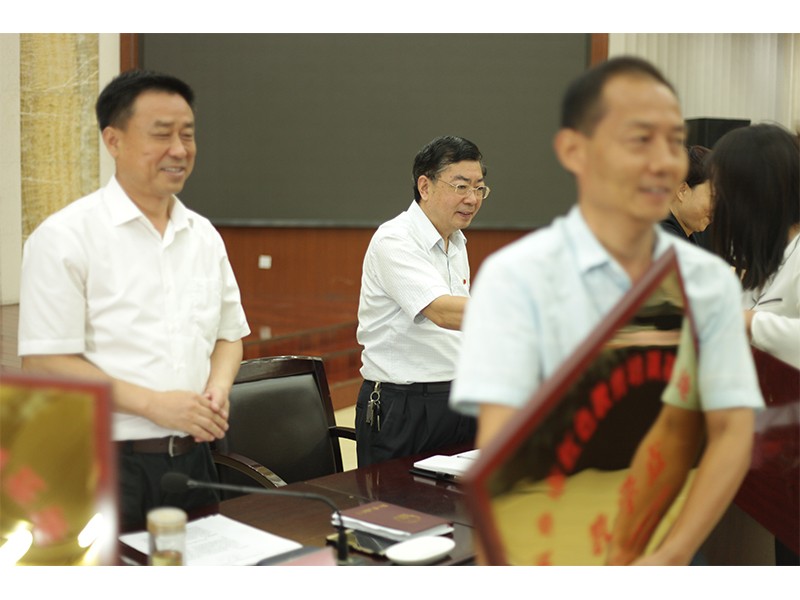 红色景点授牌大会